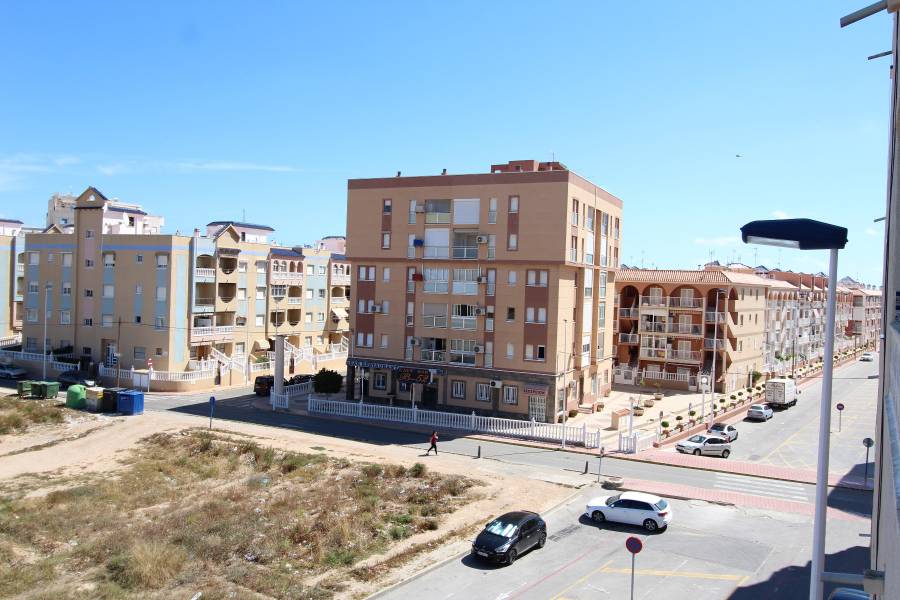 Resale - Apartament - La Mata - Pueblo/ PLAYA
